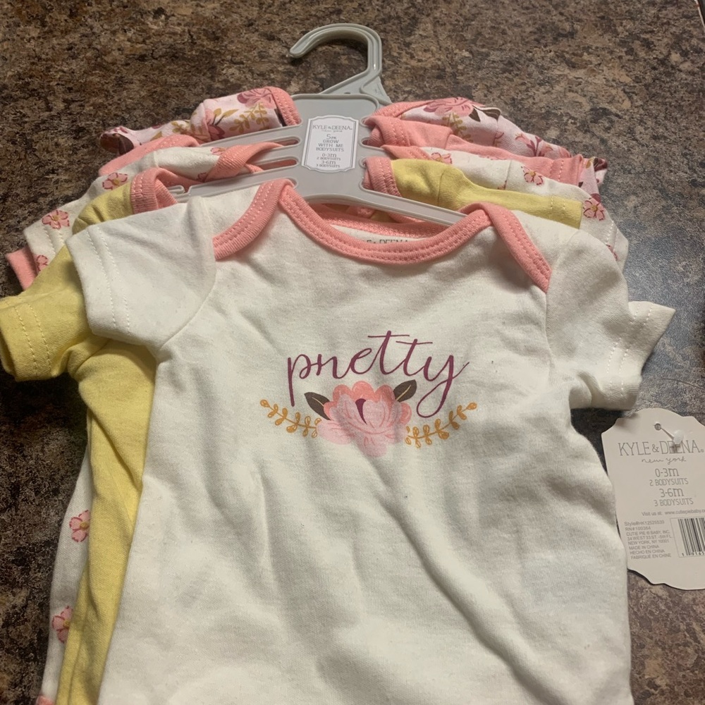 5 Baby girl onesies, 0-3 months and 3-6 month, Kyle & Deena Branded